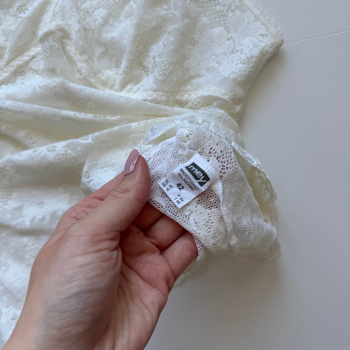 White Lace Y2K Cami Top (M)