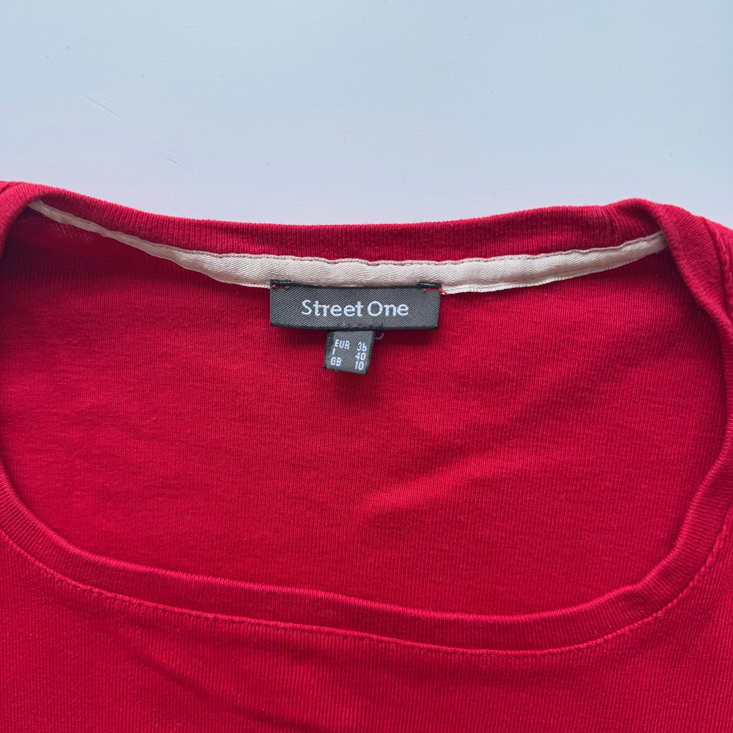 Cute red longsleeve (S)