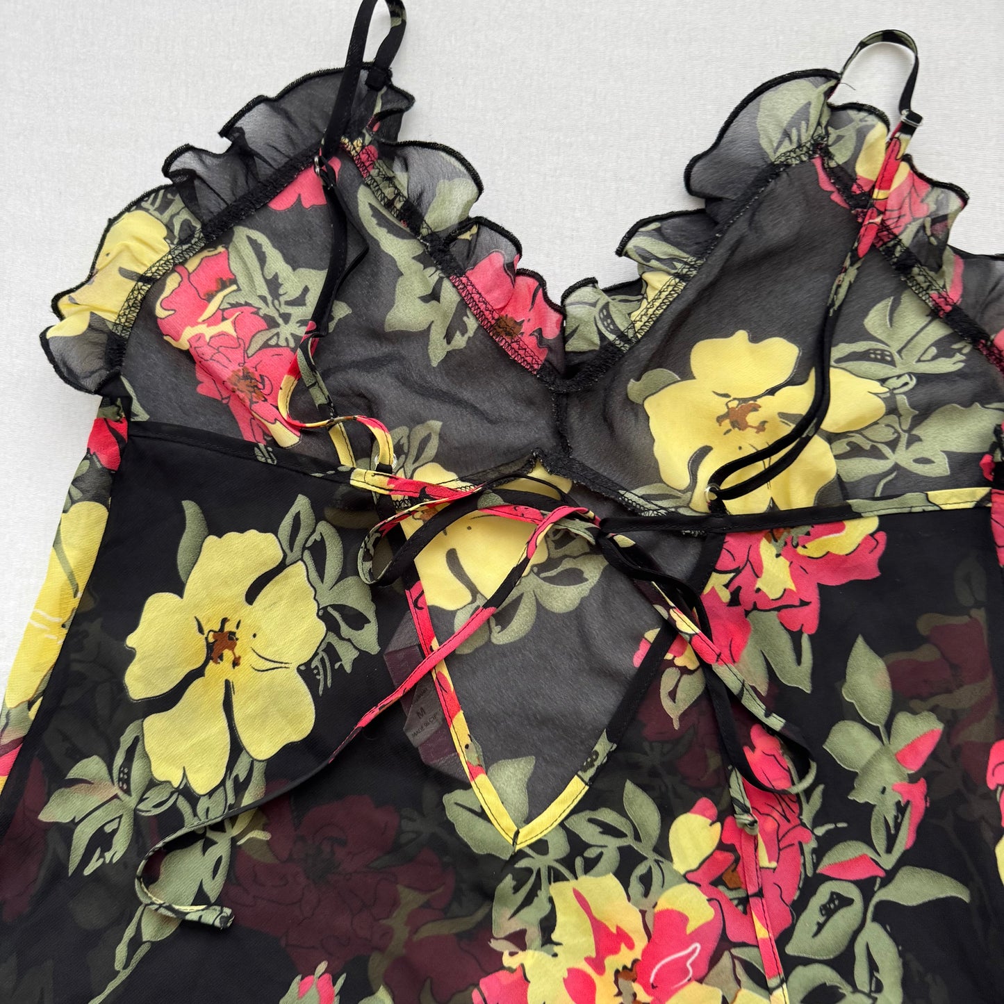 Black flower top (M)