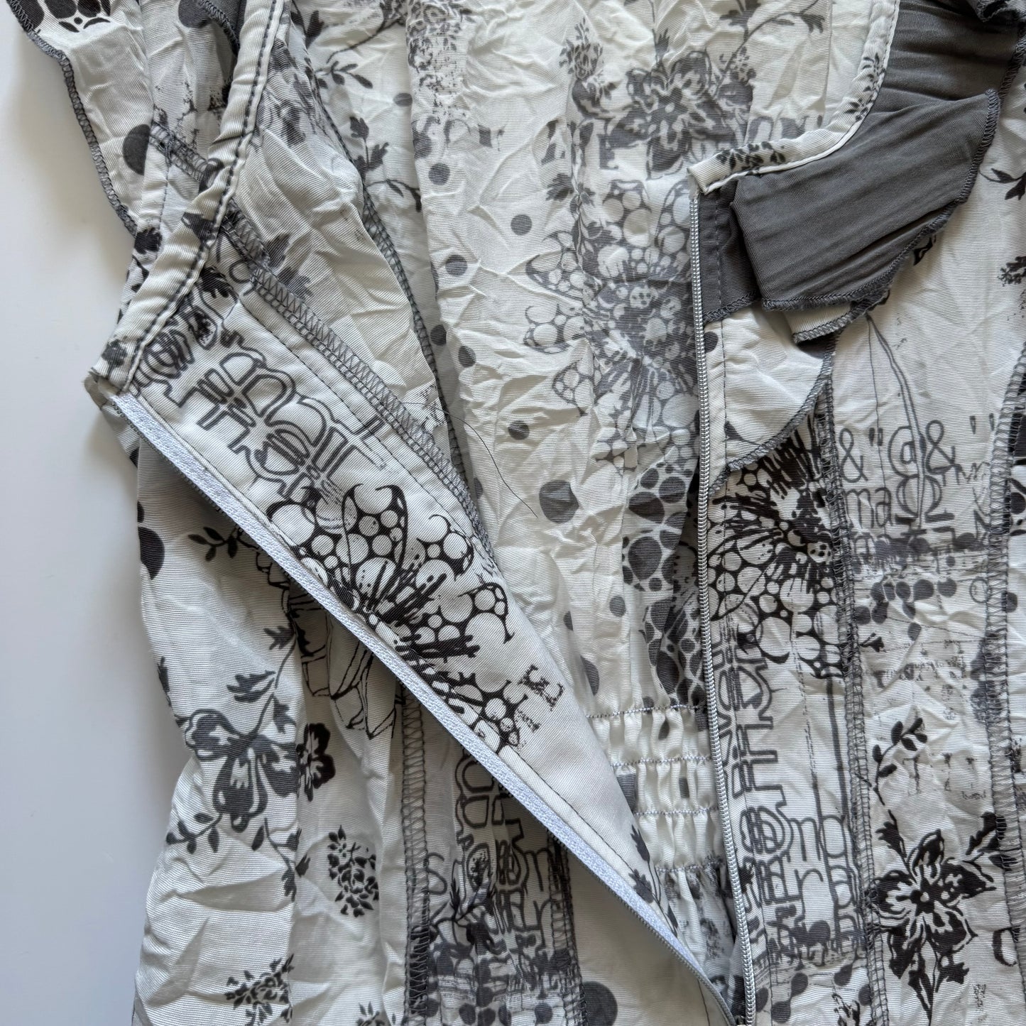 Beautiful white zipper dress (S)