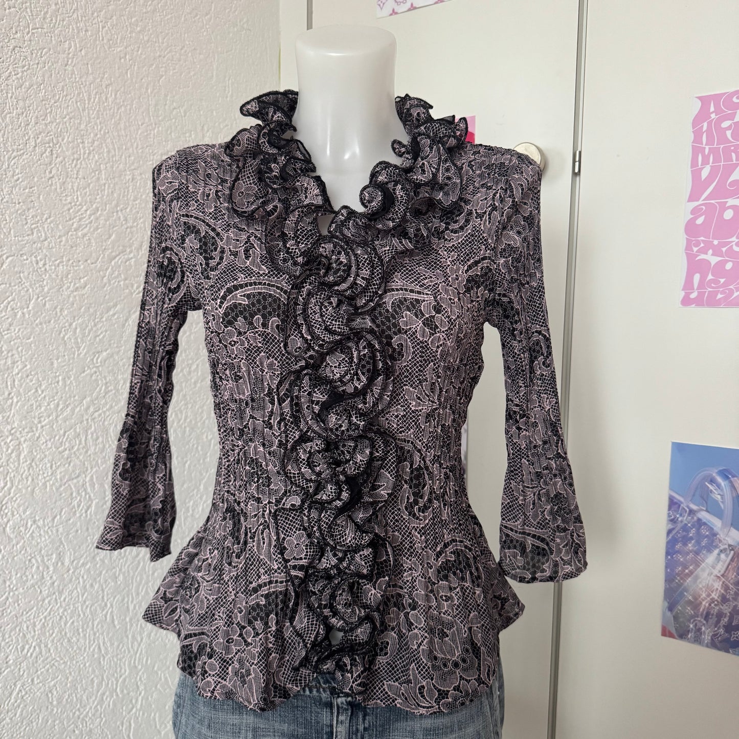 Vintage ruffle blouse (S)