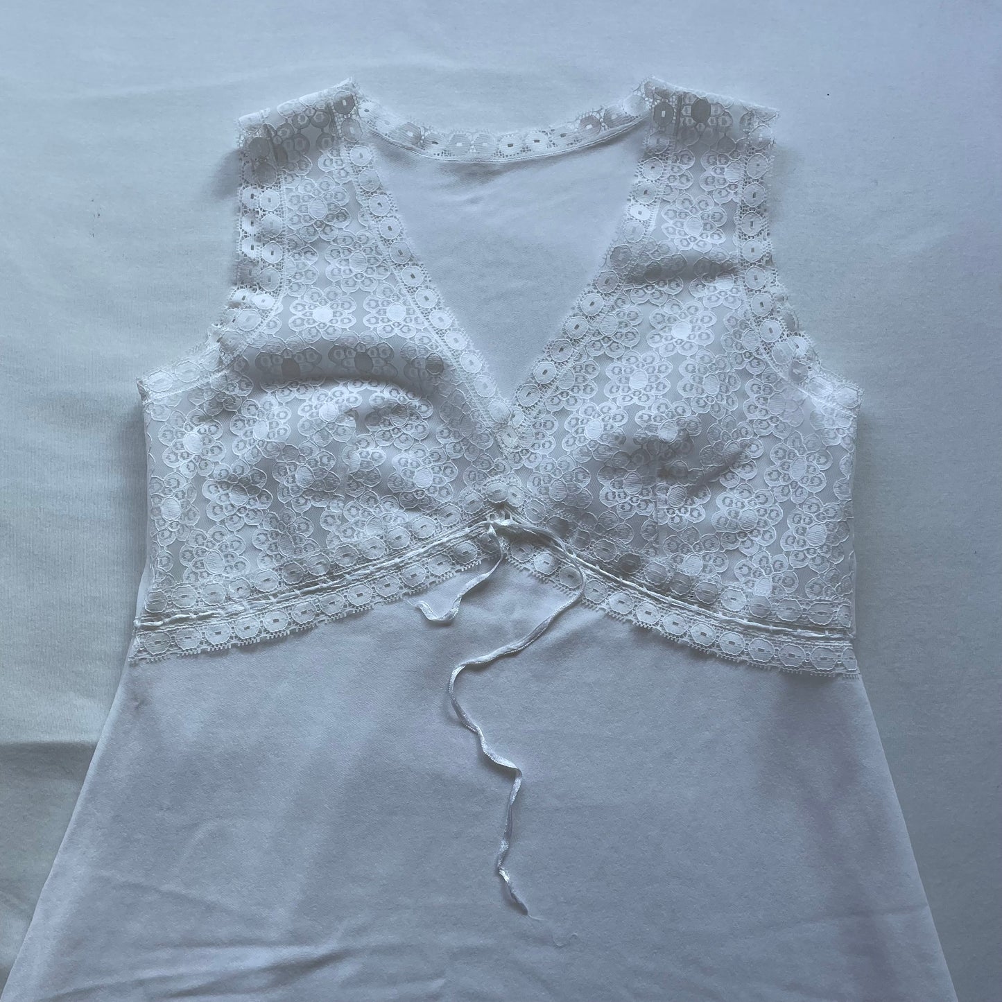 White nightgown (M)