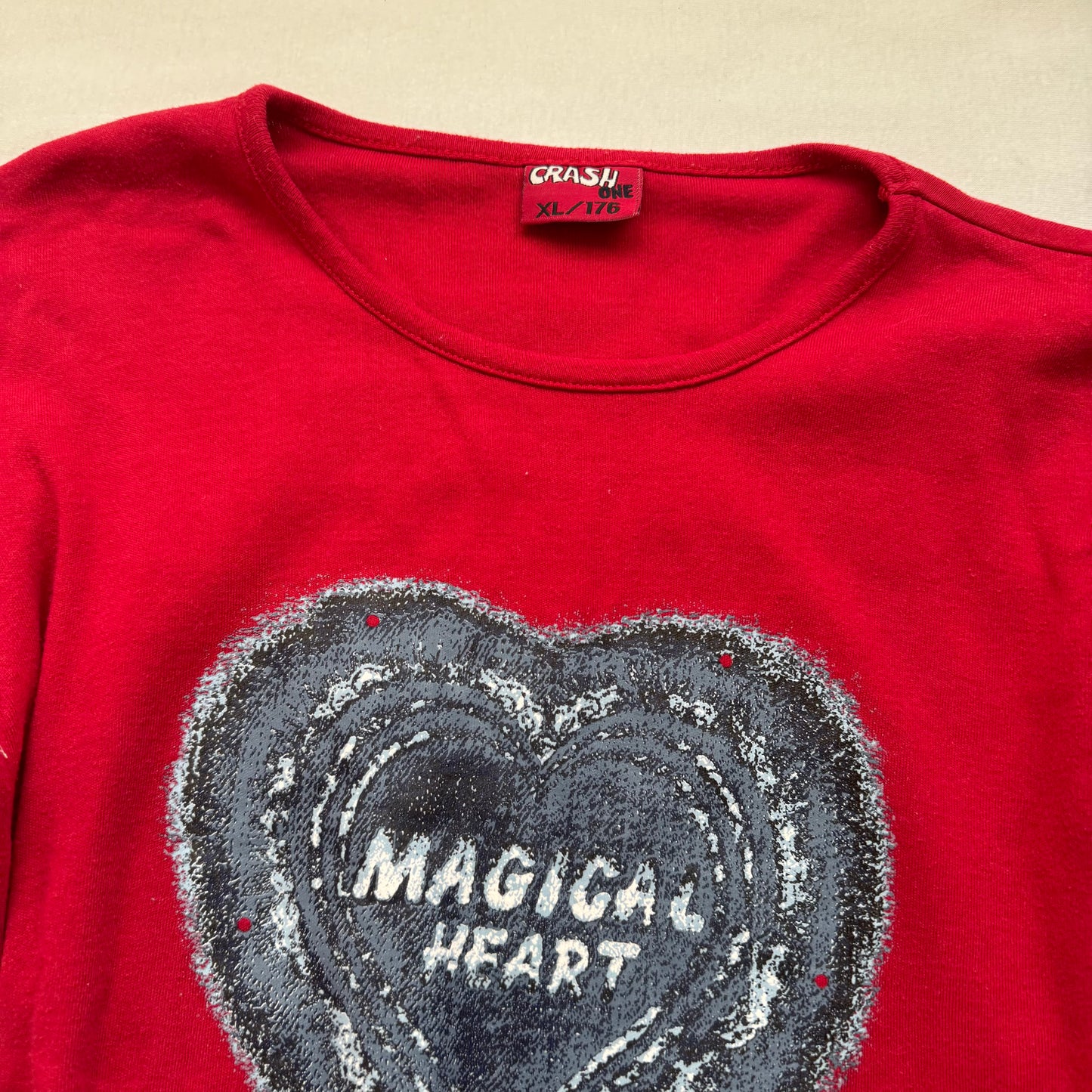 Heart graphic longsleeve (XS/S)