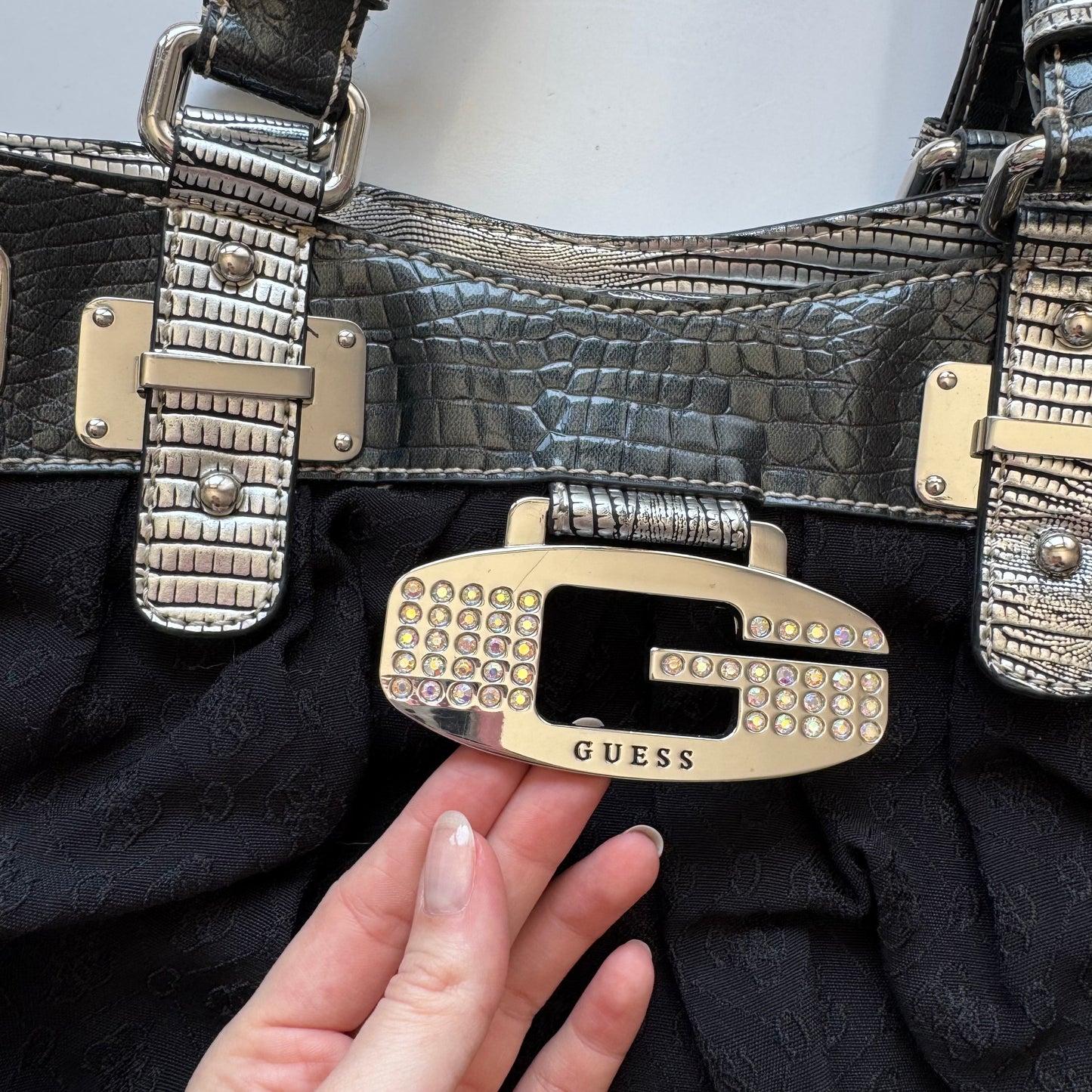 Black Guess shoulder bag