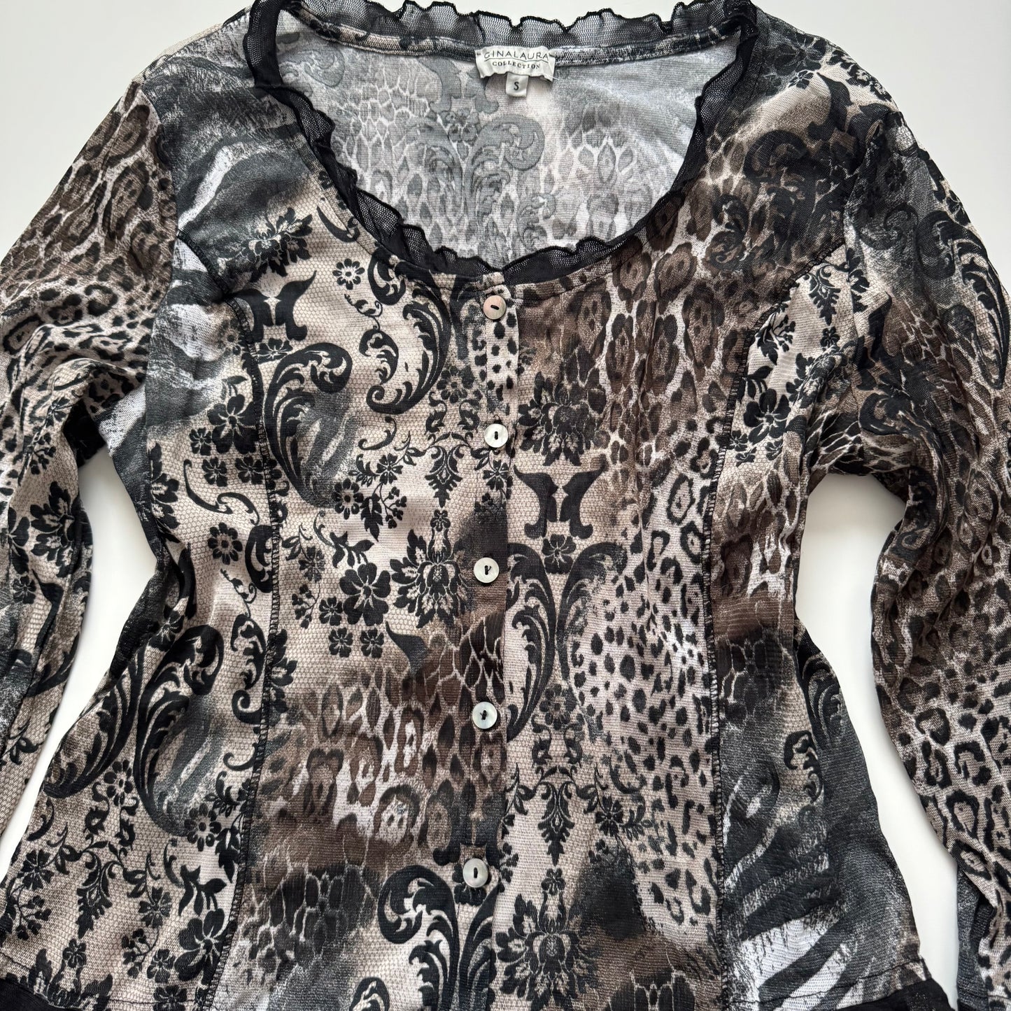 Black button up longsleeve (M)