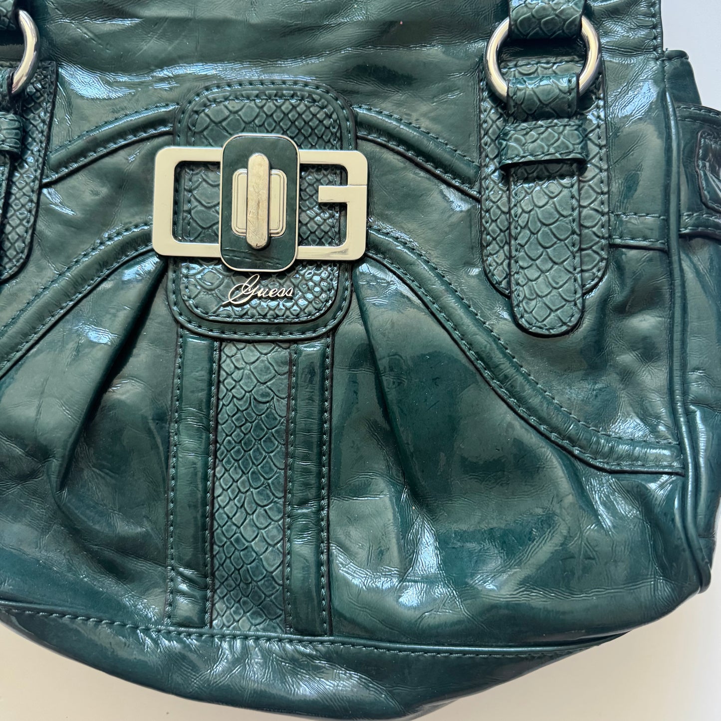 Beautiful green Guess bag