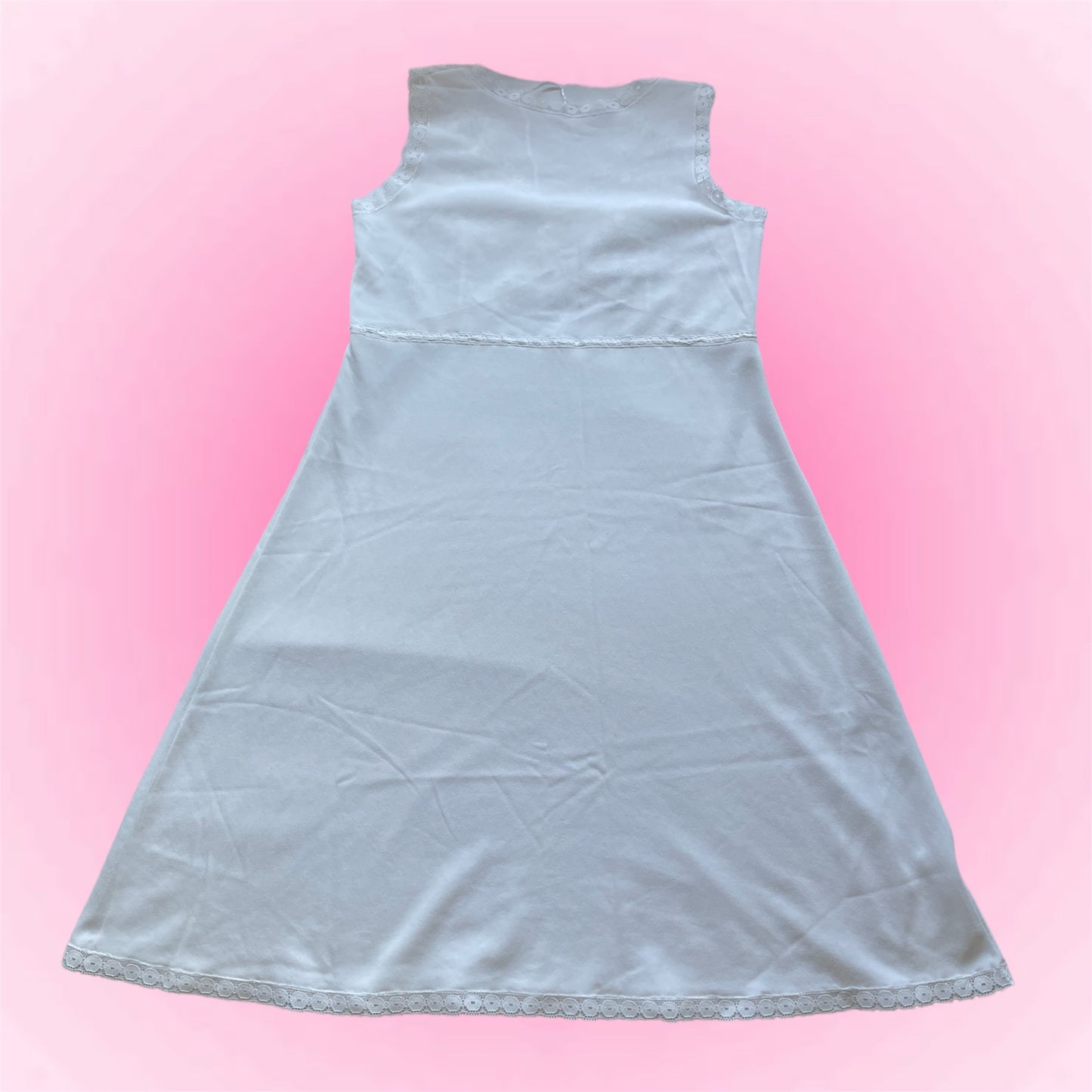 White nightgown (M)