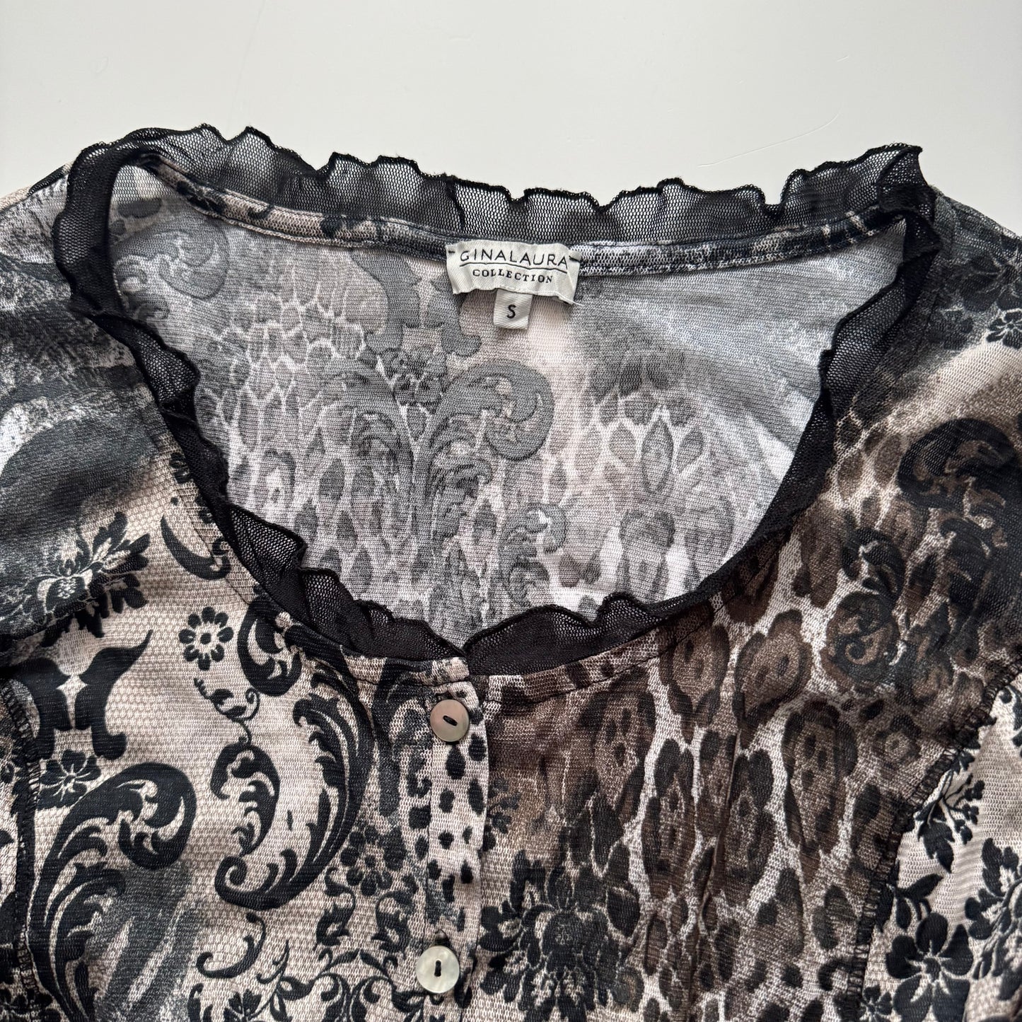 Black button up longsleeve (M)