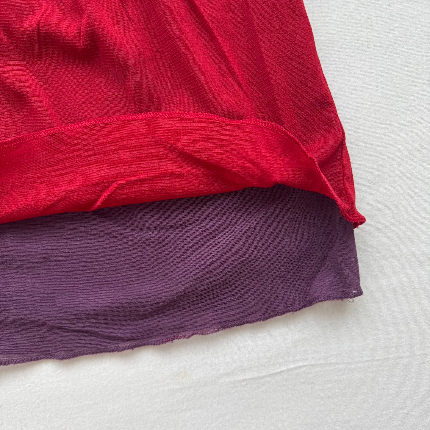 Red puff sleeve top (M)