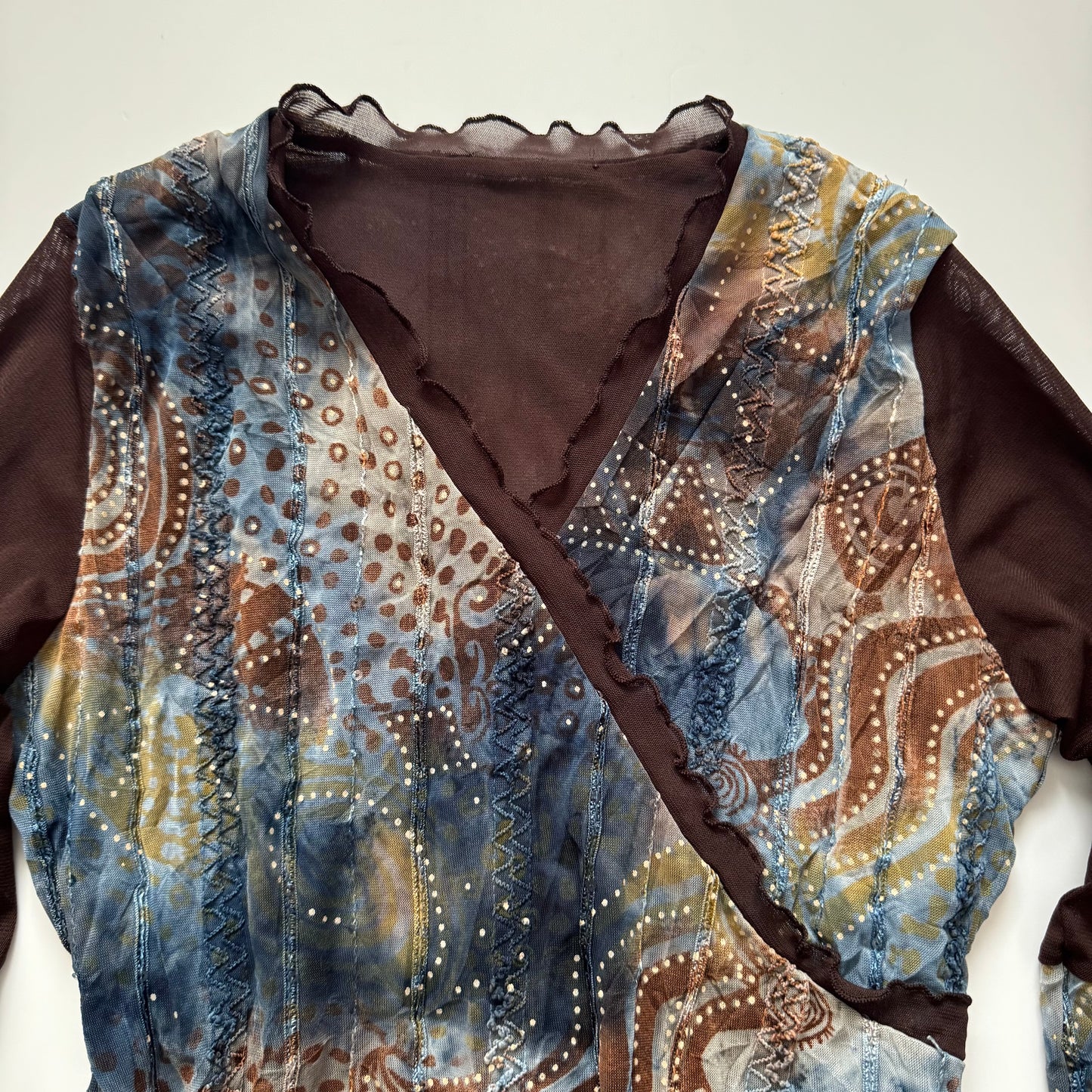 Brown asymmetrical longsleeve (L)
