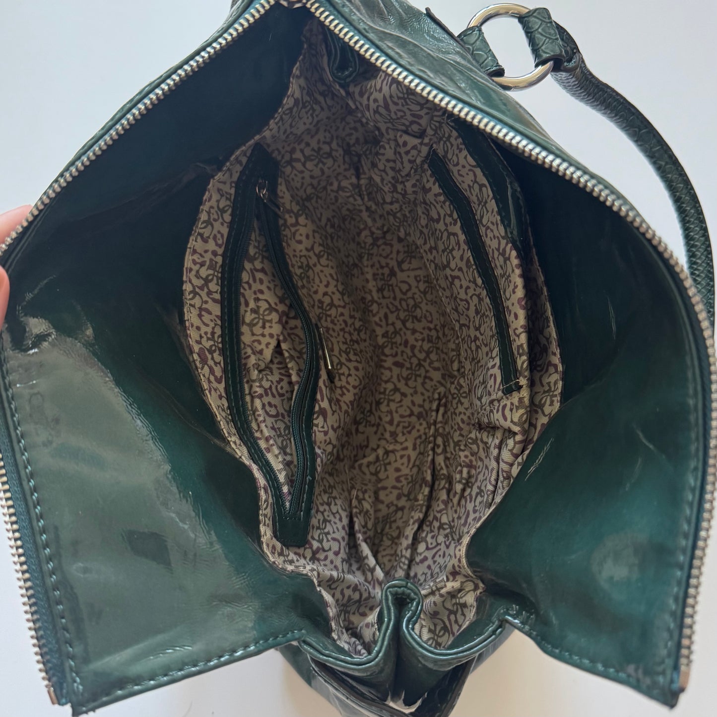 Beautiful green Guess bag