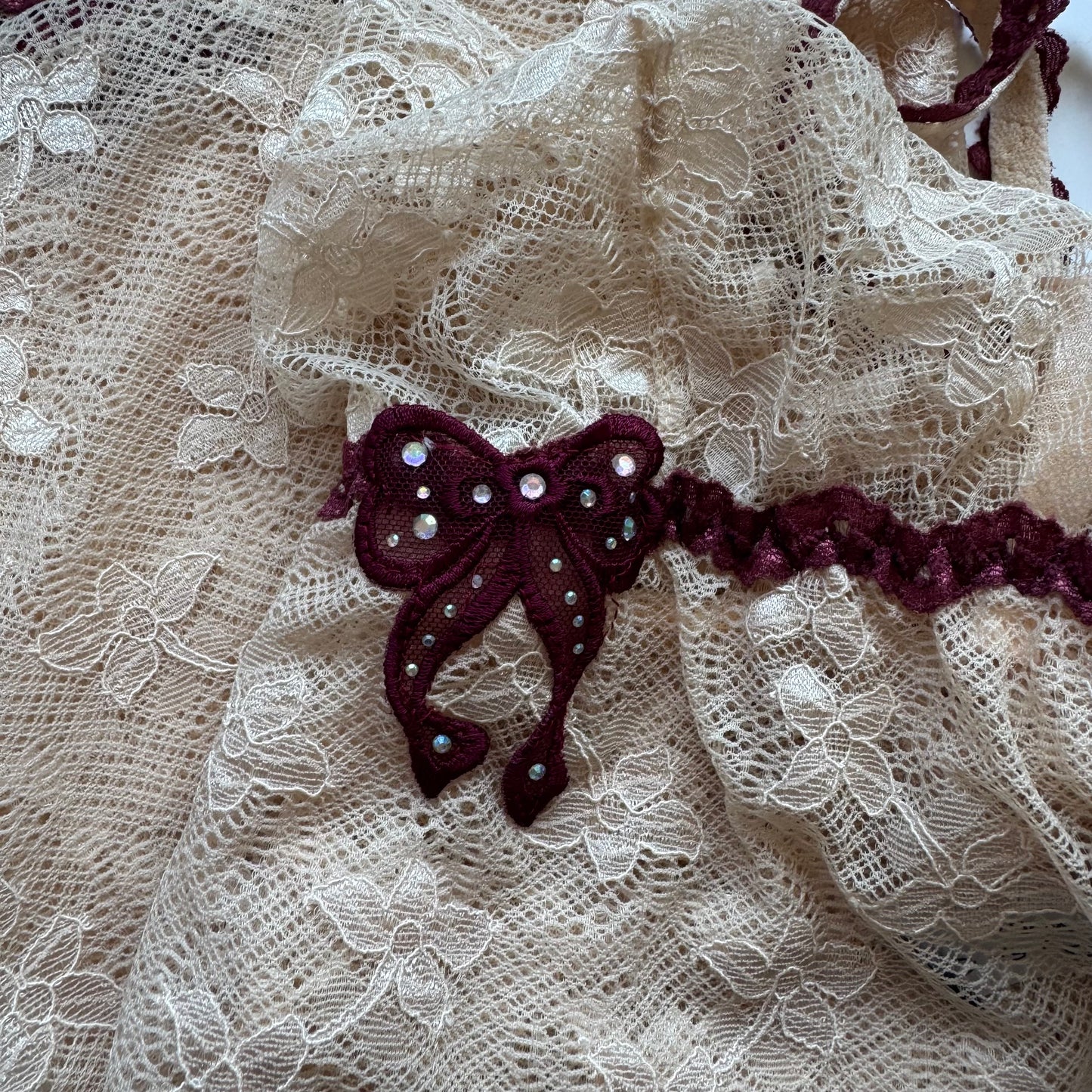 Cream coquette lace top (M)