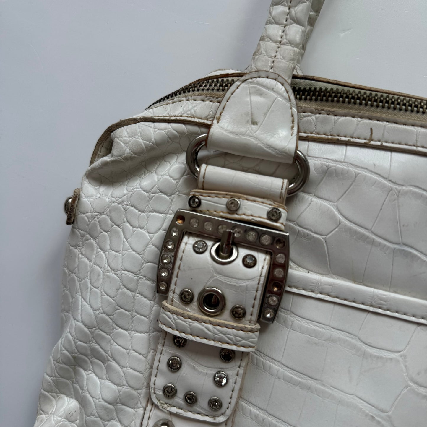 Kathy Van Zeeland White Y2K Shoulder Bag