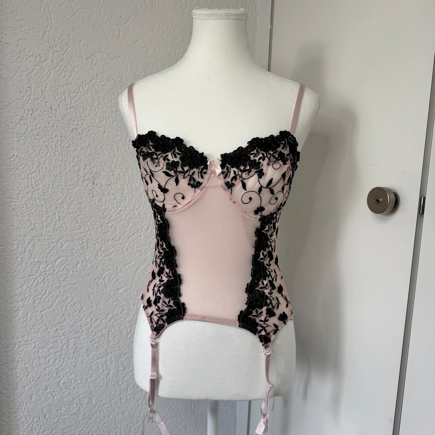 Pink Lace Bustier Corset (75C)