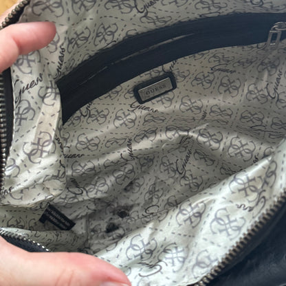 Black heart Guess bag