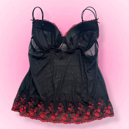 Black Embroidered Y2k Top (80C)