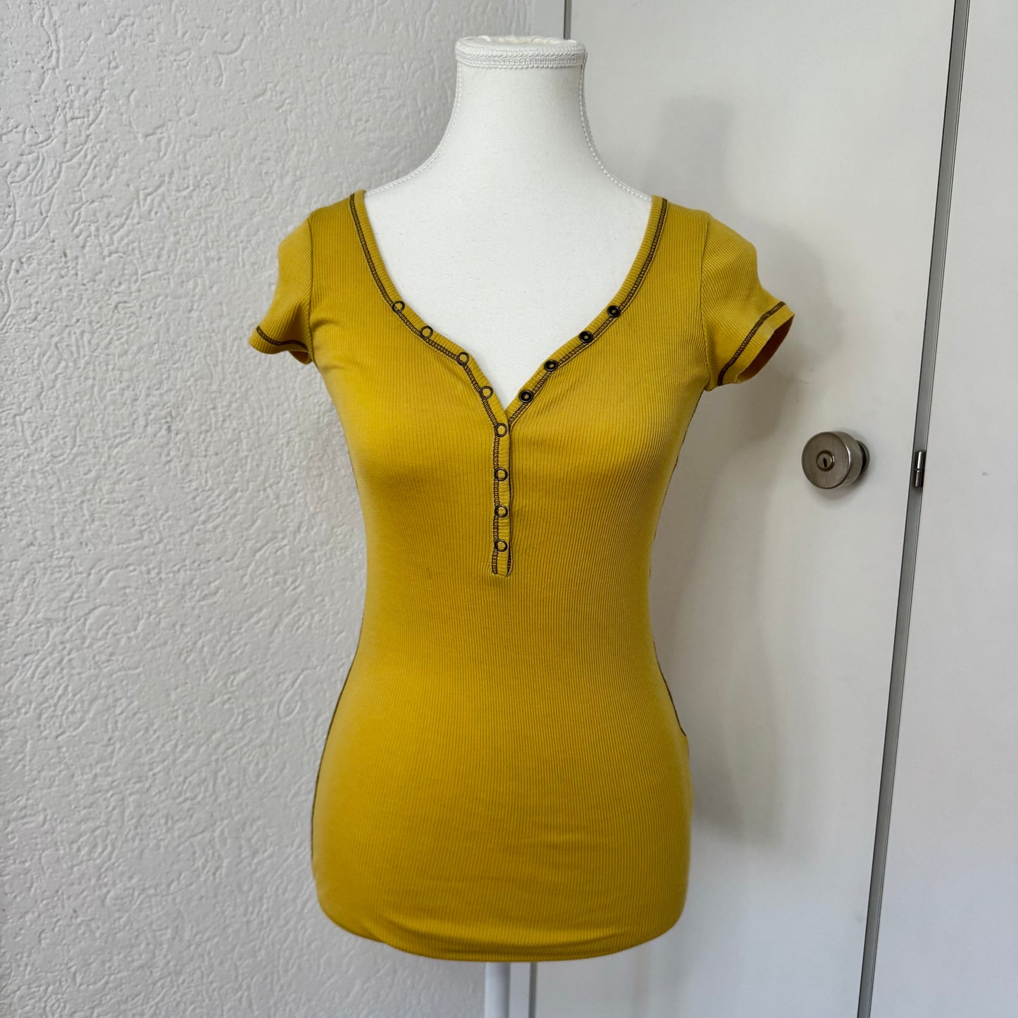 Yellow Henley Y2K Top (XS