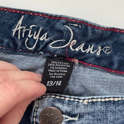 Blue Vintage Low-Rise Flared Jeans (S/M)