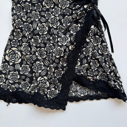 Black Floral Lace Wrap T-Shirt (S)