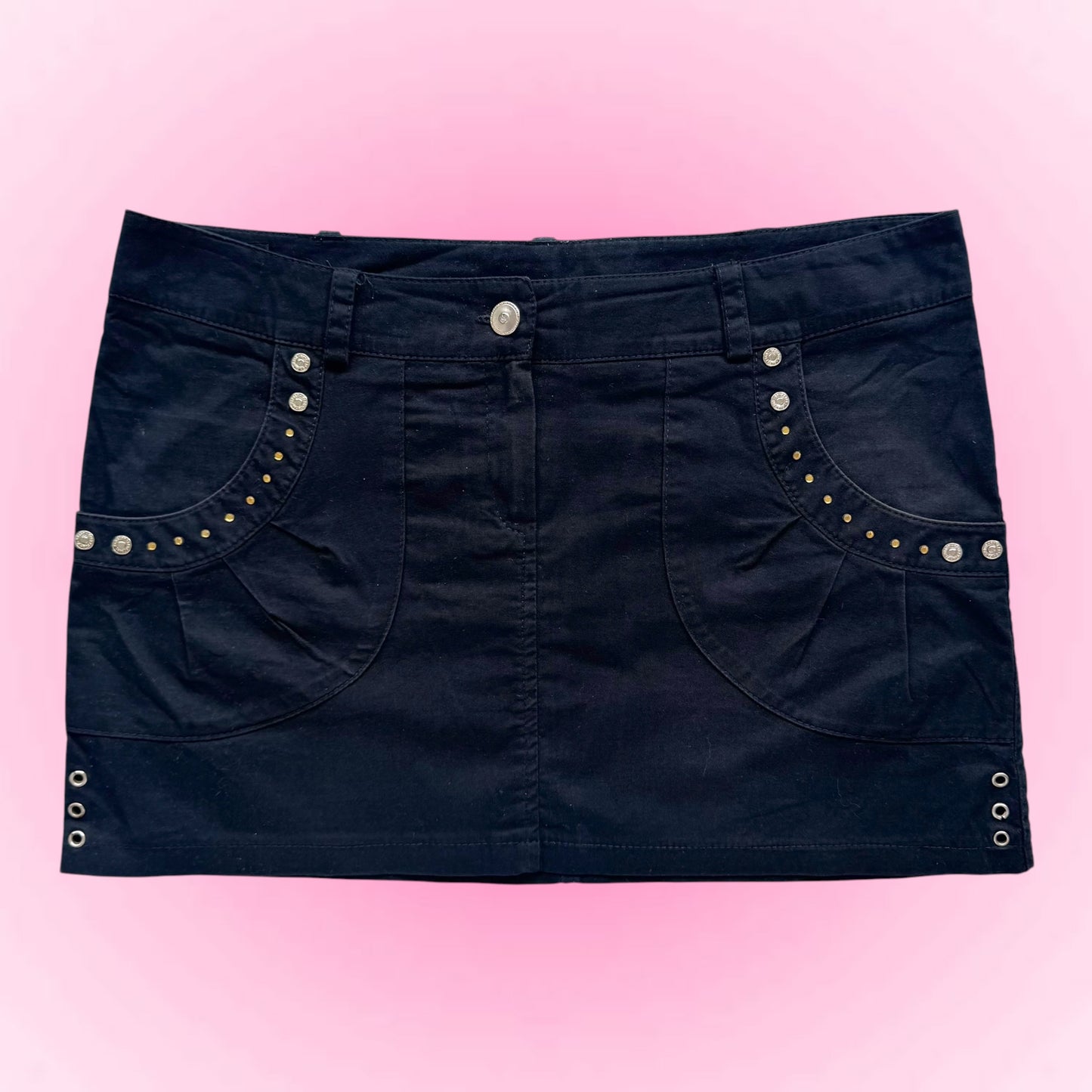 Black Vintage Studded Mini Skirt (M)