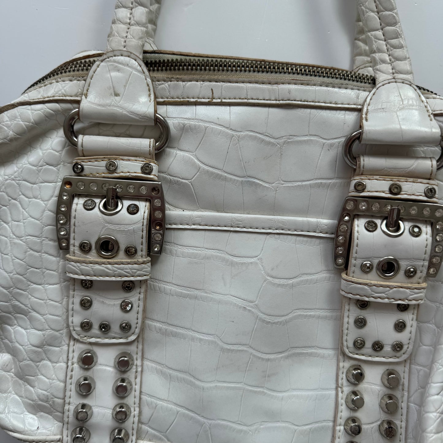 Kathy Van Zeeland White Y2K Shoulder Bag