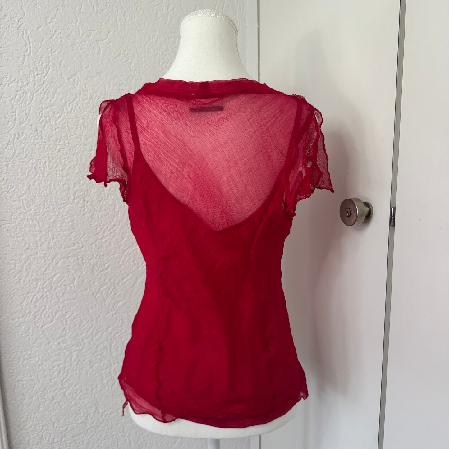 Red Vintage Mesh Tshirt (M)
