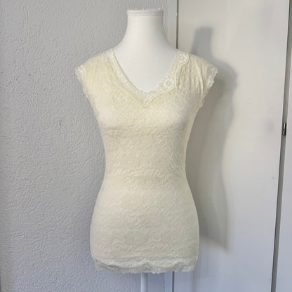 Cream Coquette Lace Shirt (S)