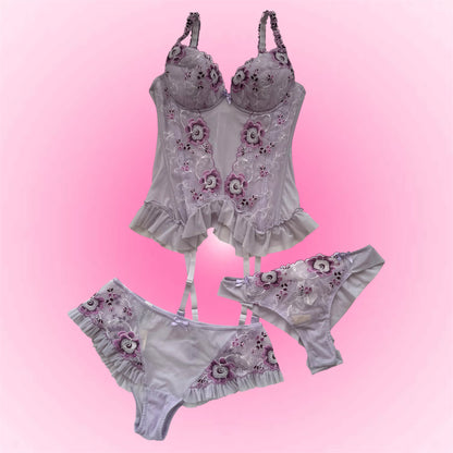 Beautiful purple lingerie set - Deadstock, new with tags