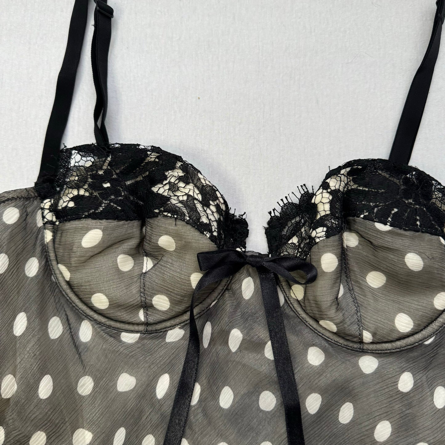 Beautiful deadstock Top (S) new with tag