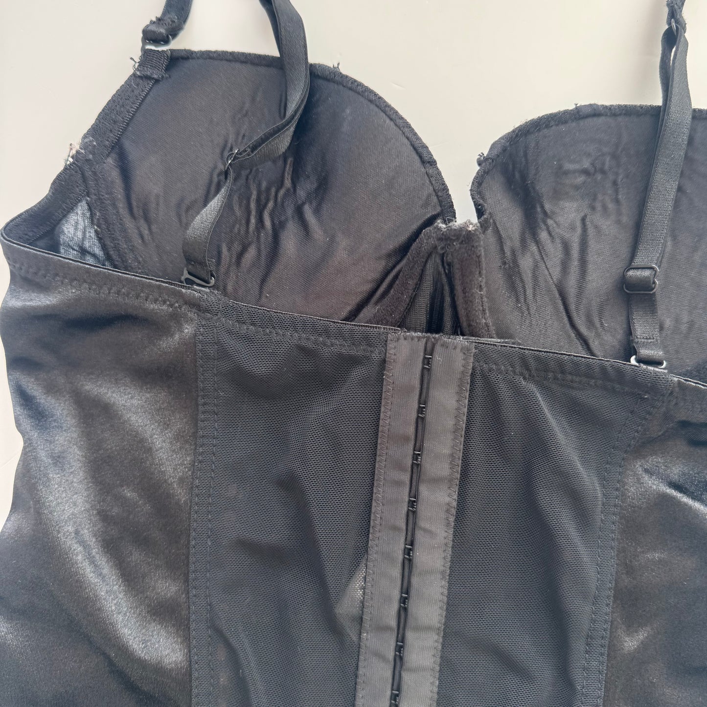 Black rhinestone corset (75B)