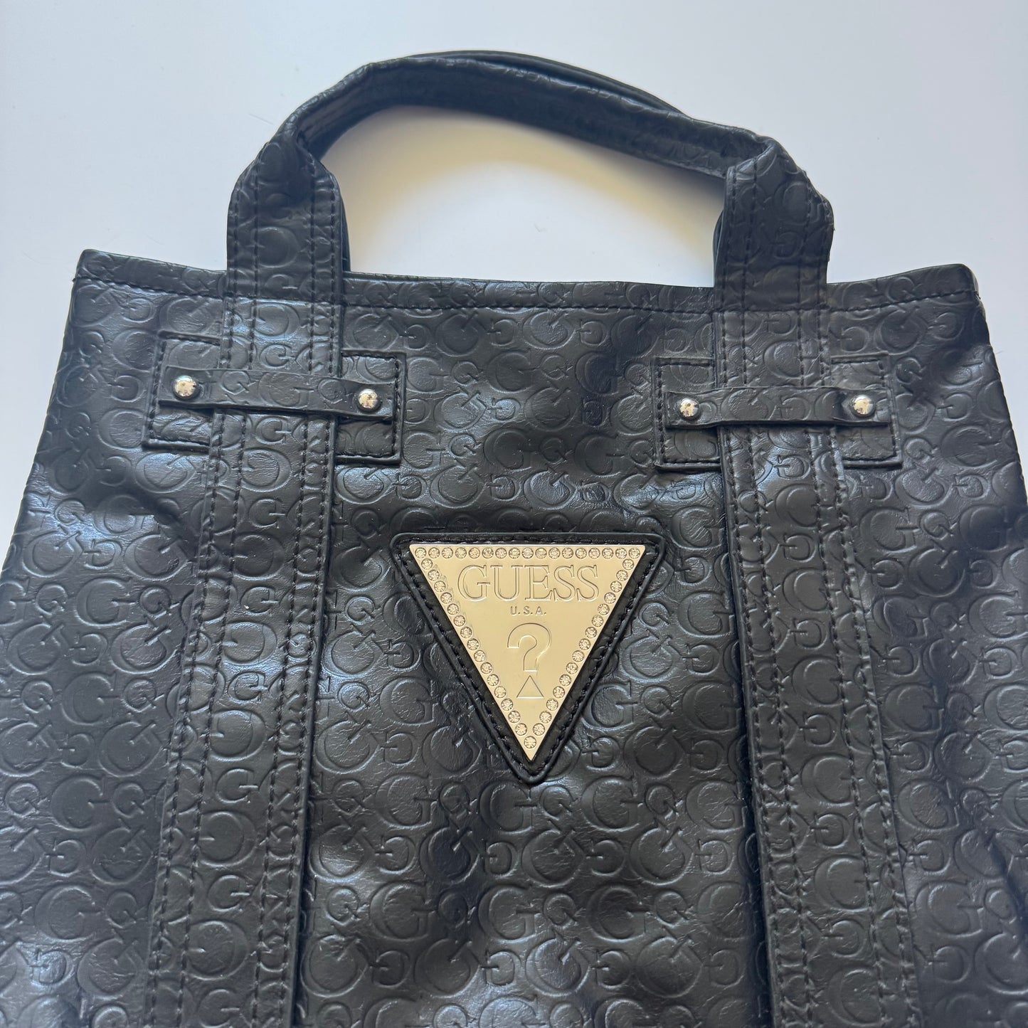 Black guess bag