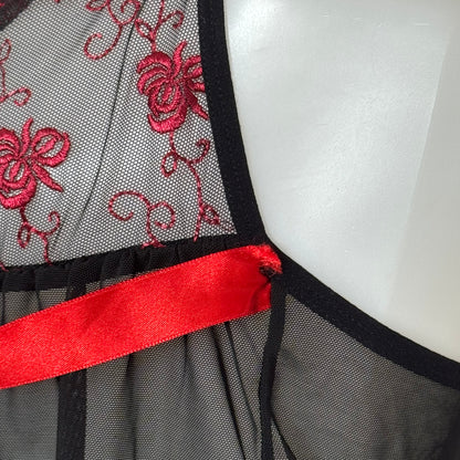 Black halter top (S)