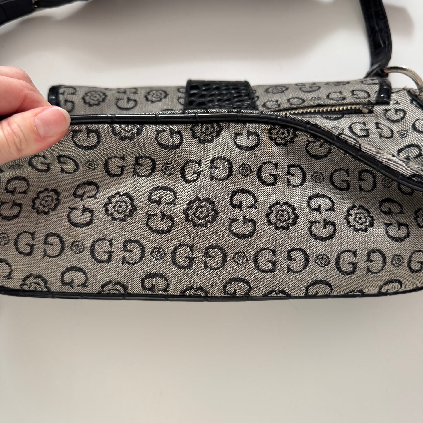 Grey Y2k shoulder bag