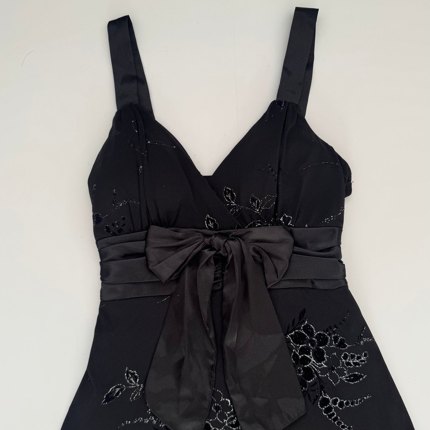 Cute black glittery flower dress (S)