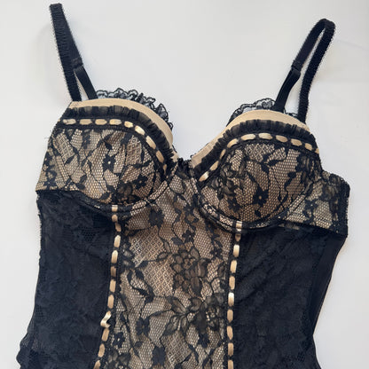 Beautiful lace corset (75B)