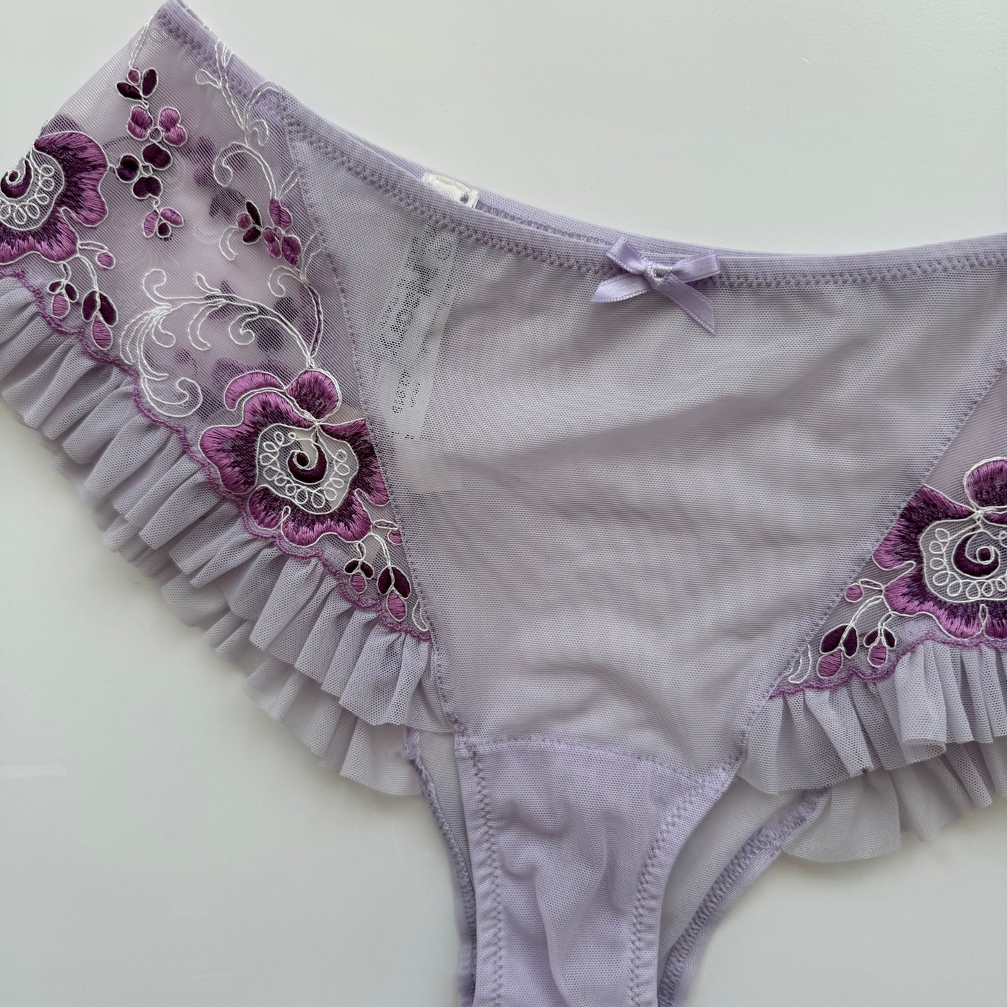 Beautiful purple lingerie set - Deadstock, new with tags