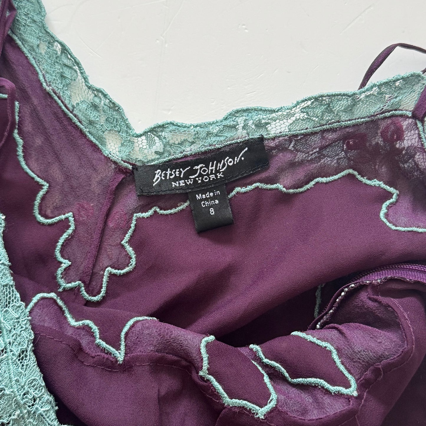 Lace Slip Dress Betsey Johnson (XS)