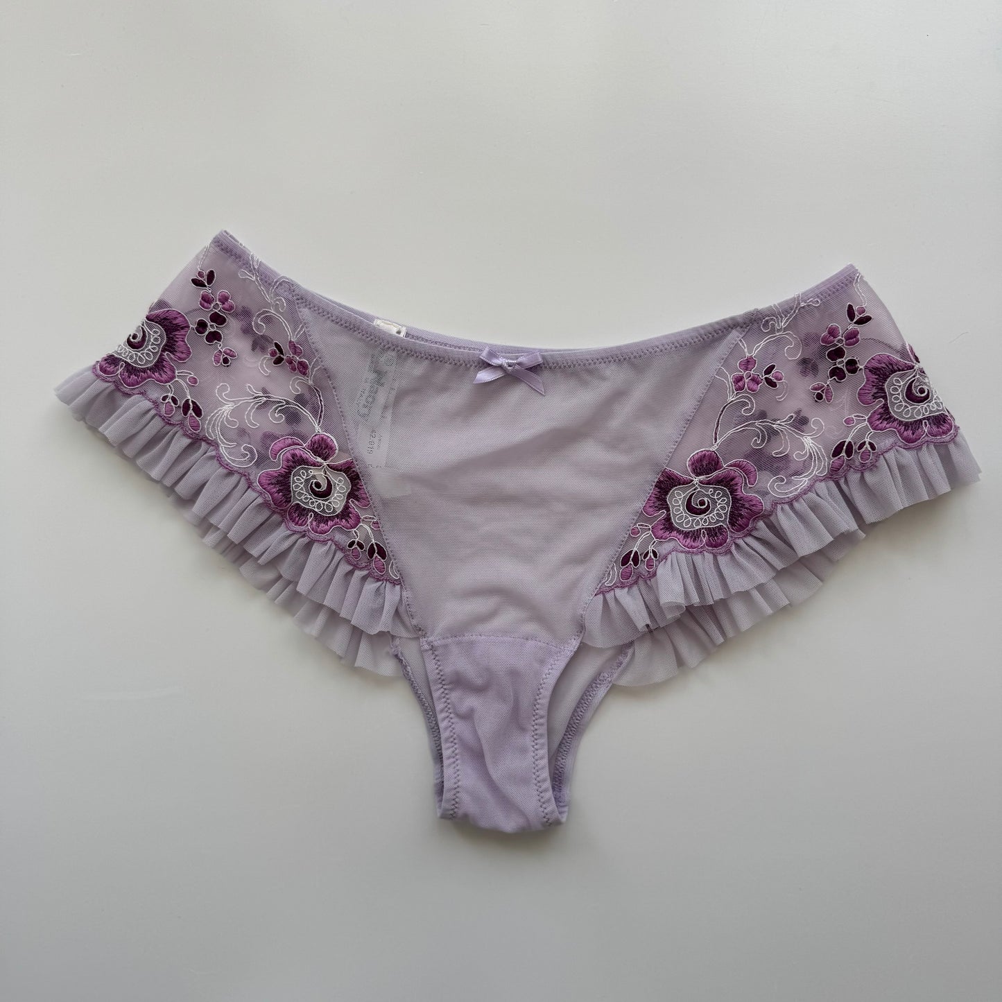 Beautiful purple lingerie set - Deadstock, new with tags