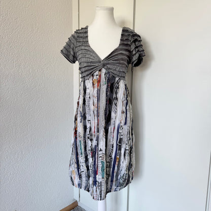 Unique Y2K Dress Save the Queen! (M)