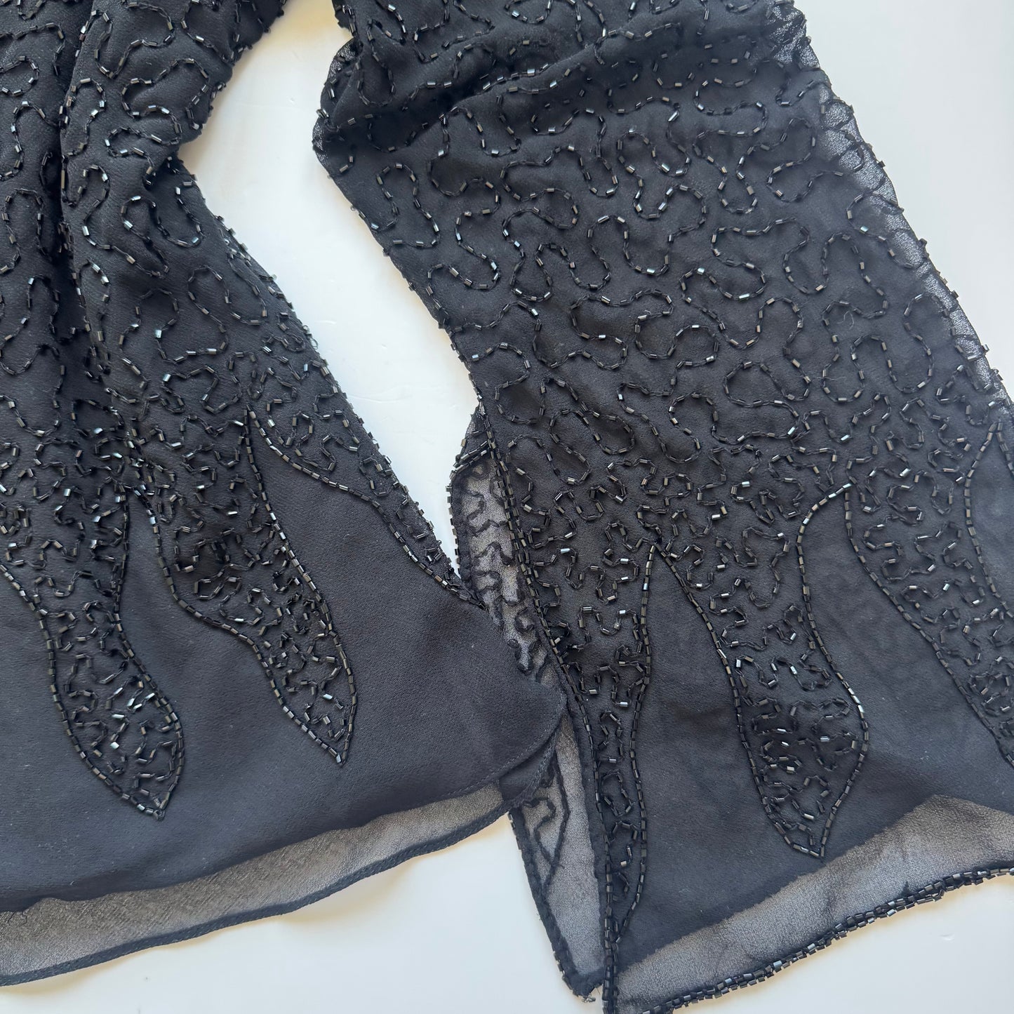 Black Beaded Longsleeve (L)