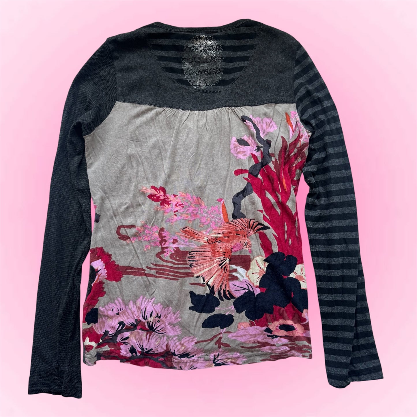 Vintage Embroidered Y2K Long Sleeve Top (S)