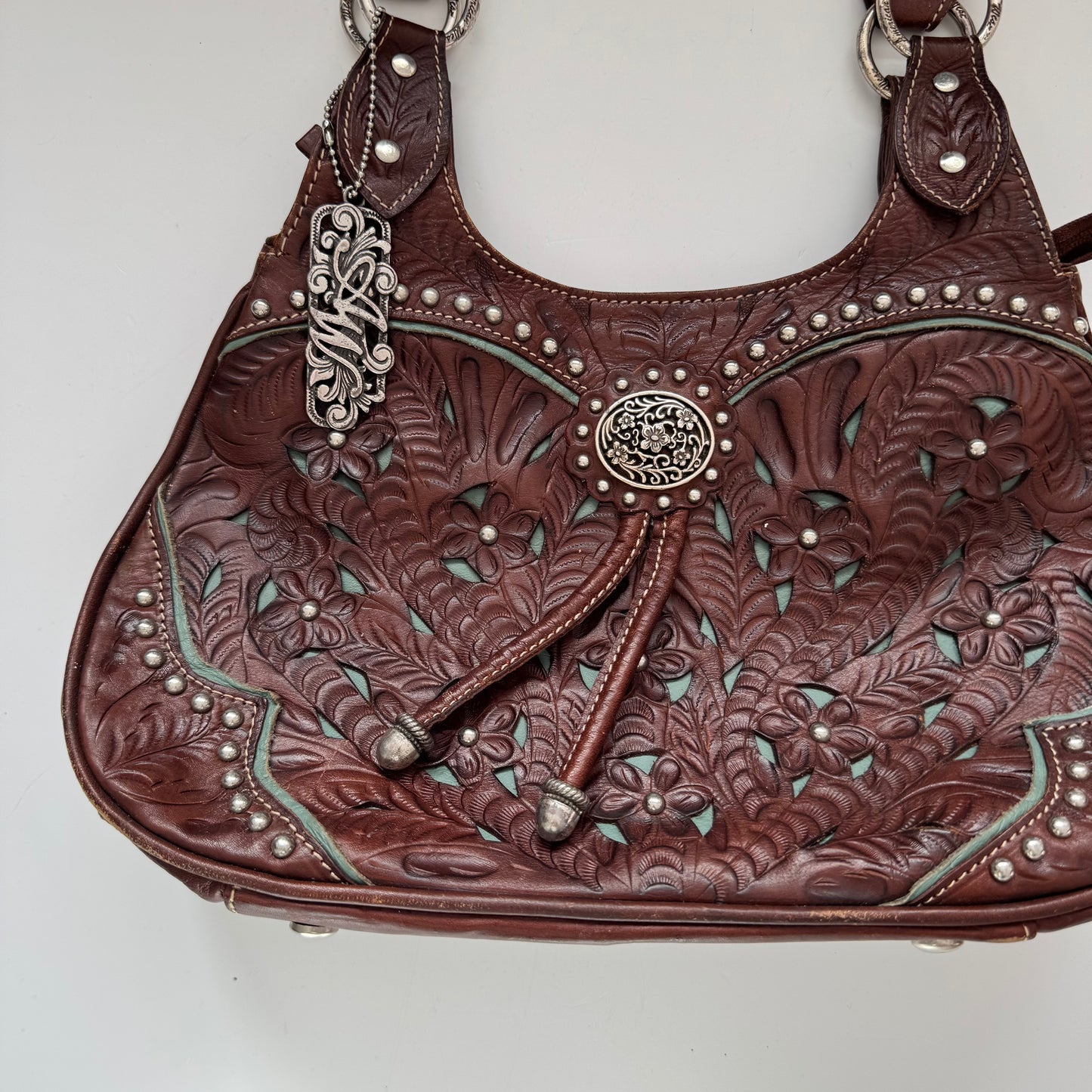 Brown leather shoulder bag