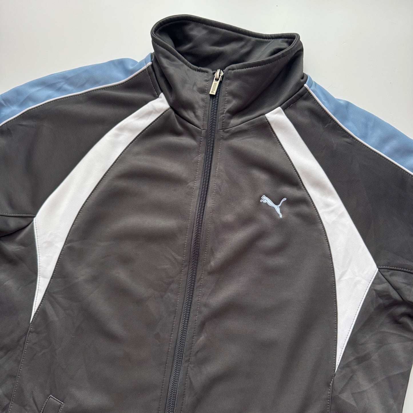Grey Puma jacket (M)