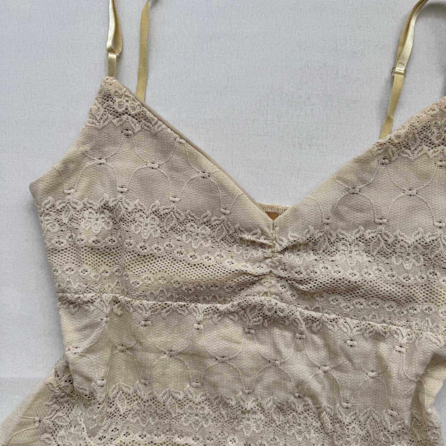 Vintage lace ruffle cami (S)