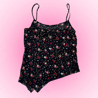 Y2k cute asymmetrical top (S)