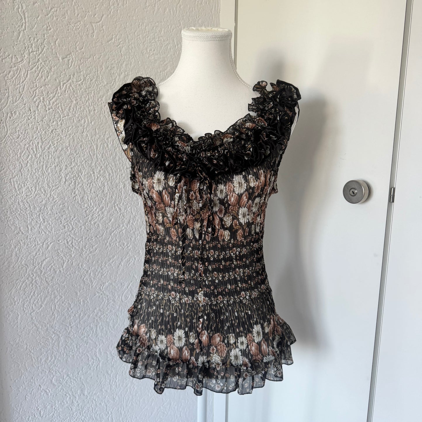 Floral Ruffle Y2K Tshirt (S/M)