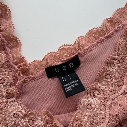 Pink cute lace shirt (M)
