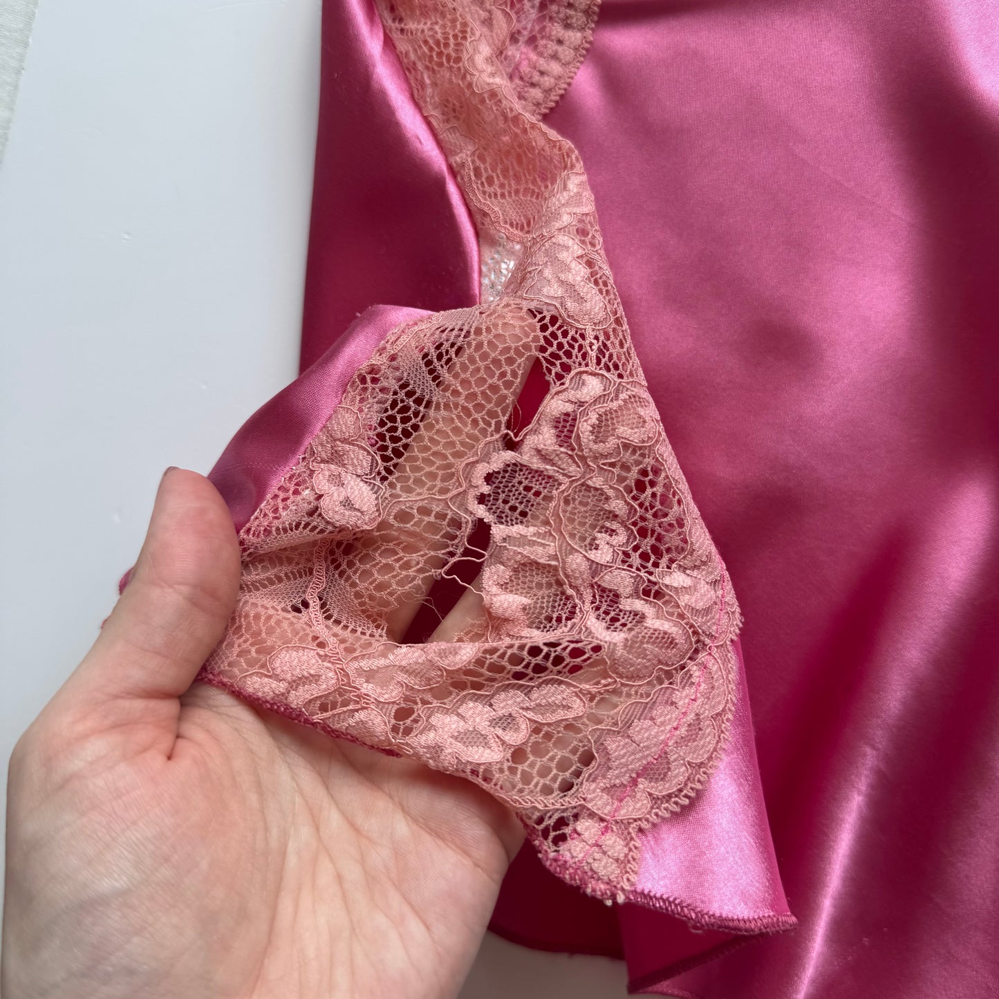 Pink Satin Lace Y2K Cami (M)