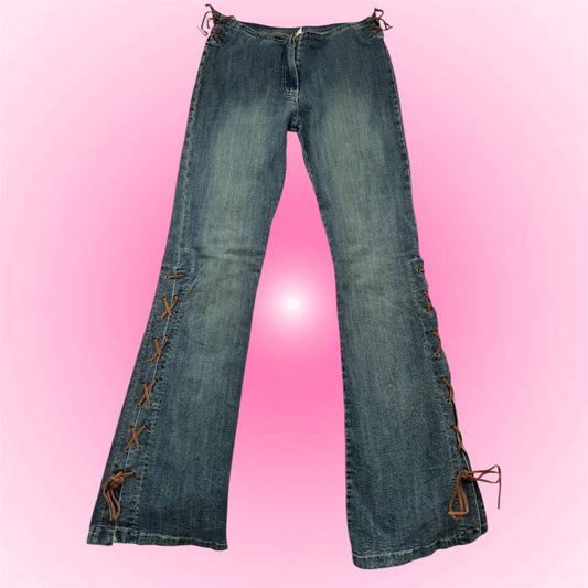 Flared vintage jeans (S)
