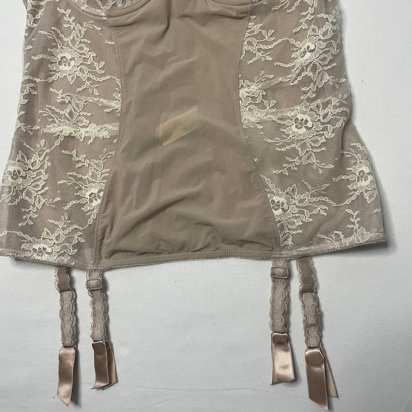 Pretty lace corset (EU80B)